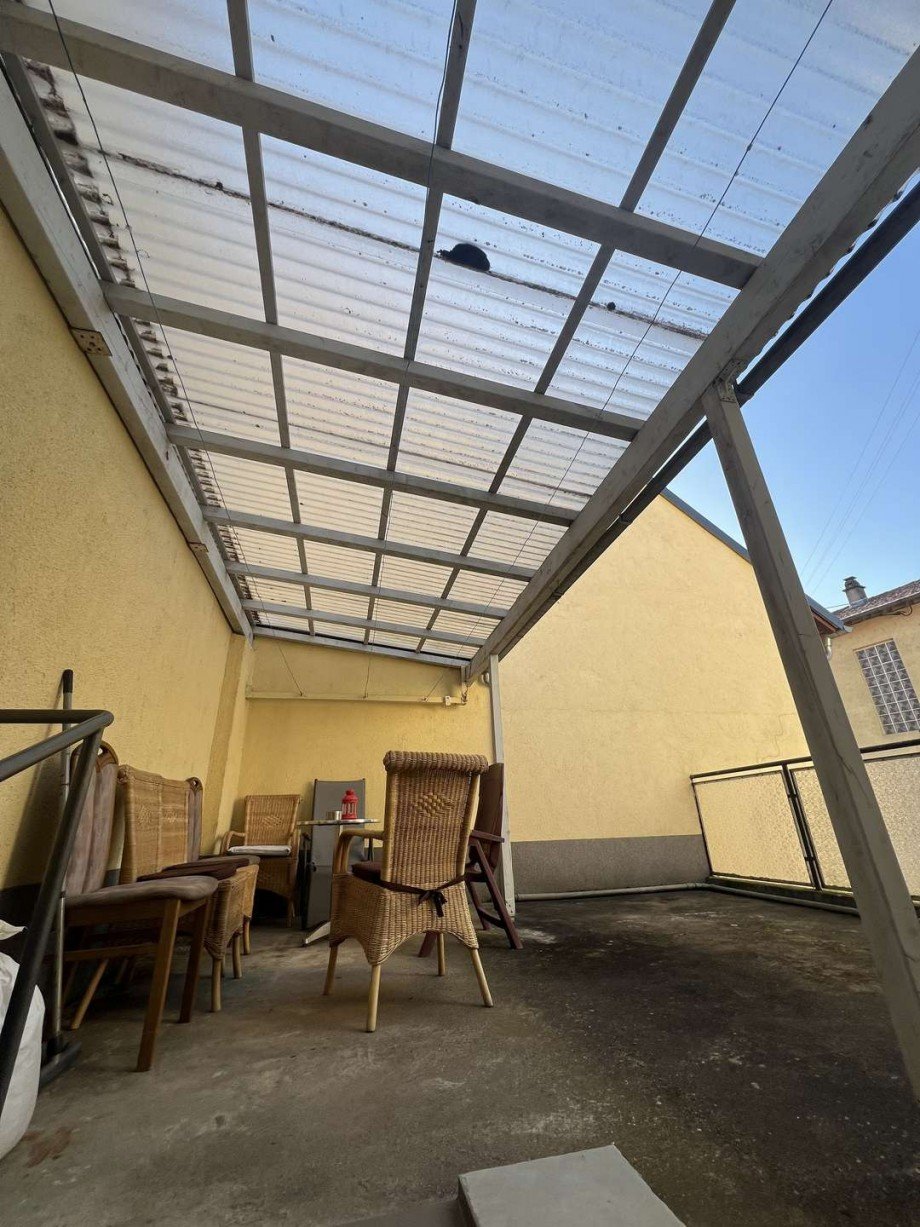 Terrasse EG Zugang von K�che Halle / Lager / Produktion Duchroth