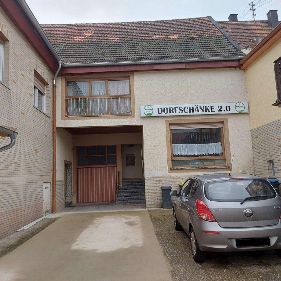 Ehem. Gastst�tte Wohn- / Gesch�ftshaus Hallgarten