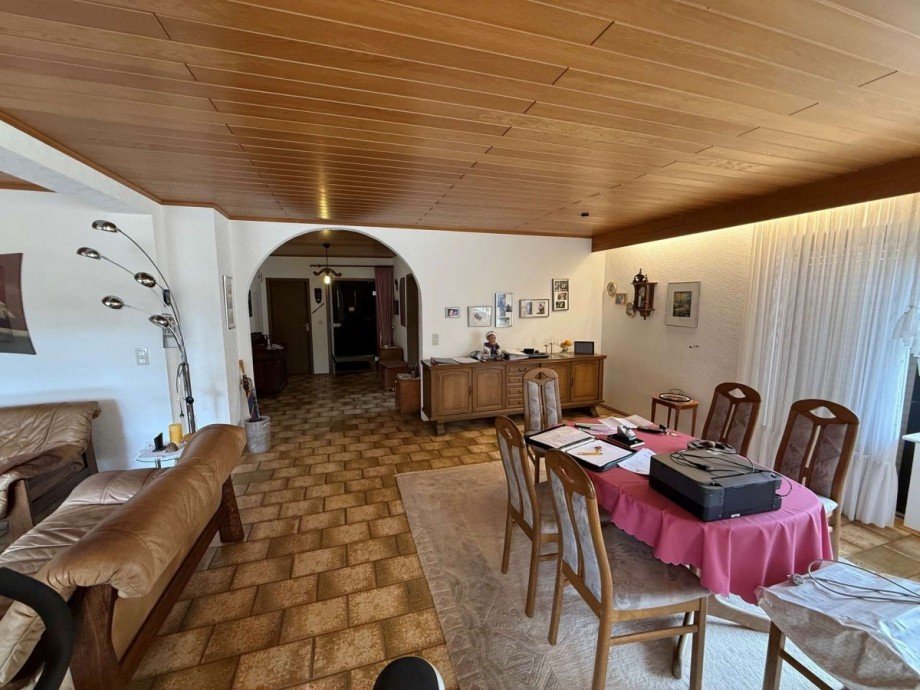 EG Wohn-Esszimmer Blick Haust�r Einfamilienhaus Nannhausen