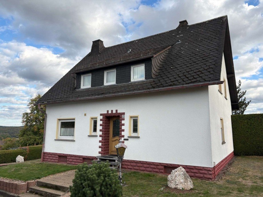 Front Einfamilienhaus Rhaunen