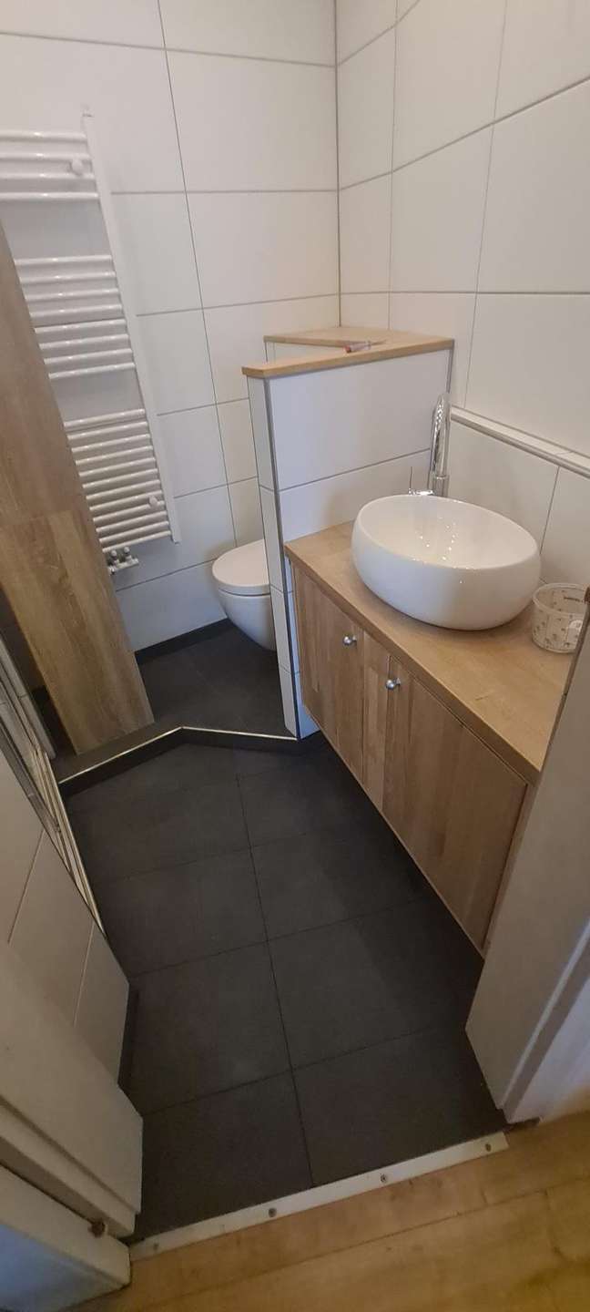 Bad EG im Haupthaus Zweifamilienhaus Hargesheim