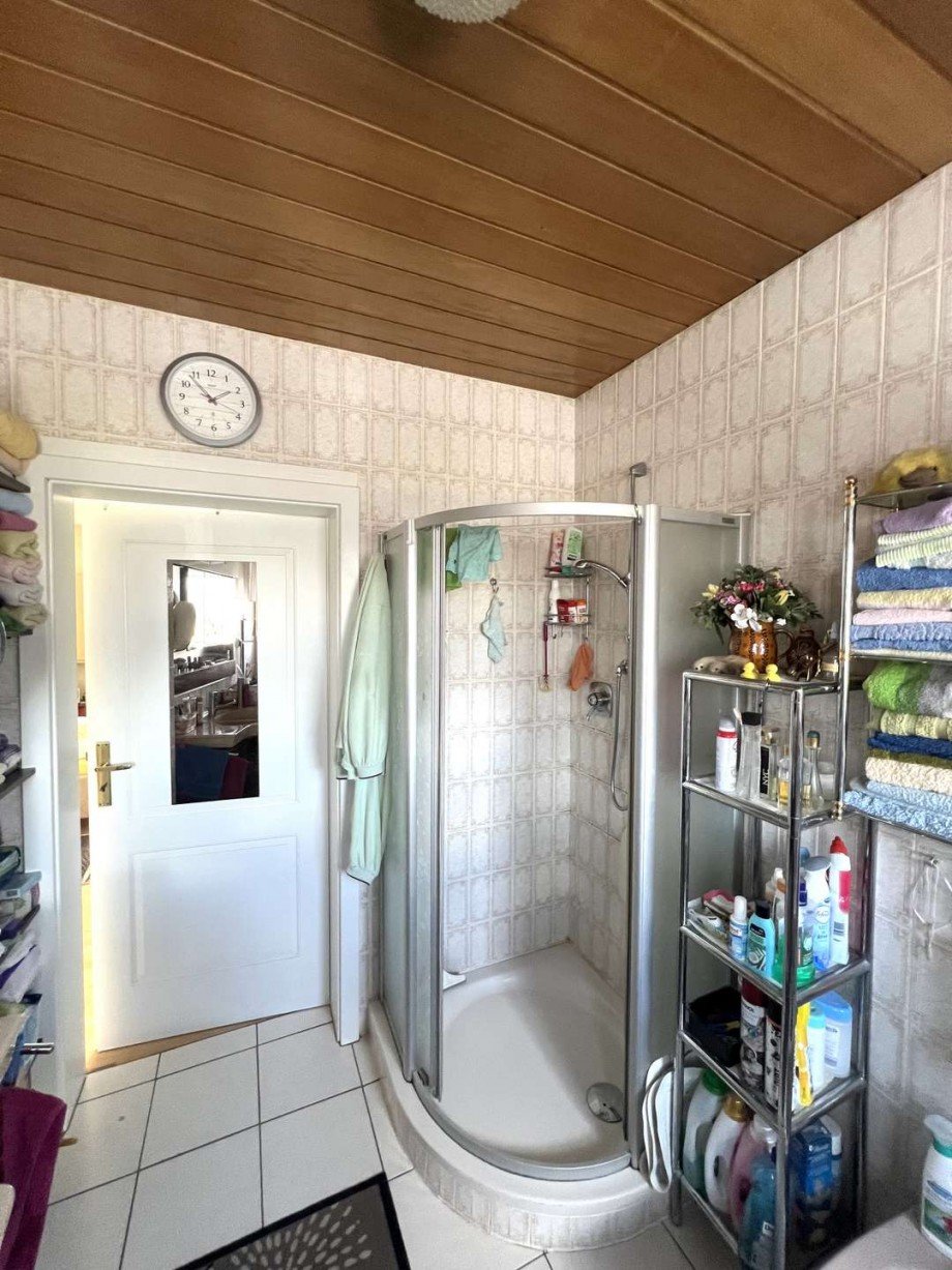 Bad EG Zweifamilienhaus Meddersheim