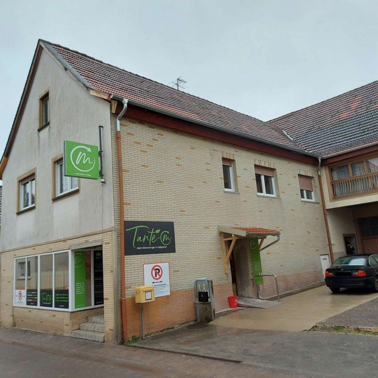 Laden mit Wohnung Hallgarten Wohn- / Gesch�ftshaus Top-Gelegenheit! Wohn-und Gesch�ftshaus mit viel Potenzial in Hallgarten zu verkaufen