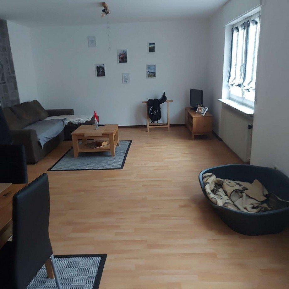 Wohnen/Essen OG Zweifamilienhaus Hallgarten