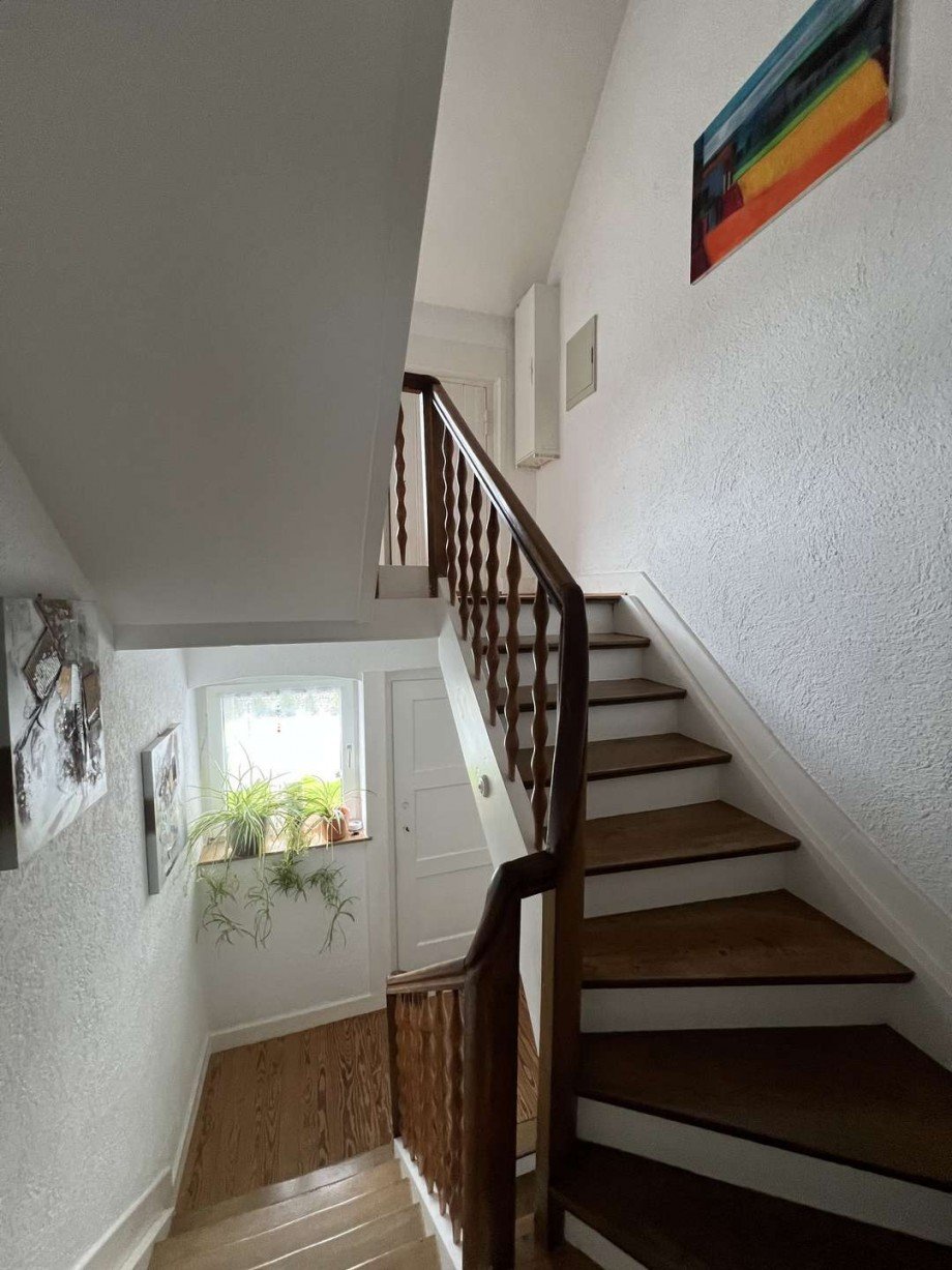Treppe von OG ins EG und DG Haus Staudernheim
