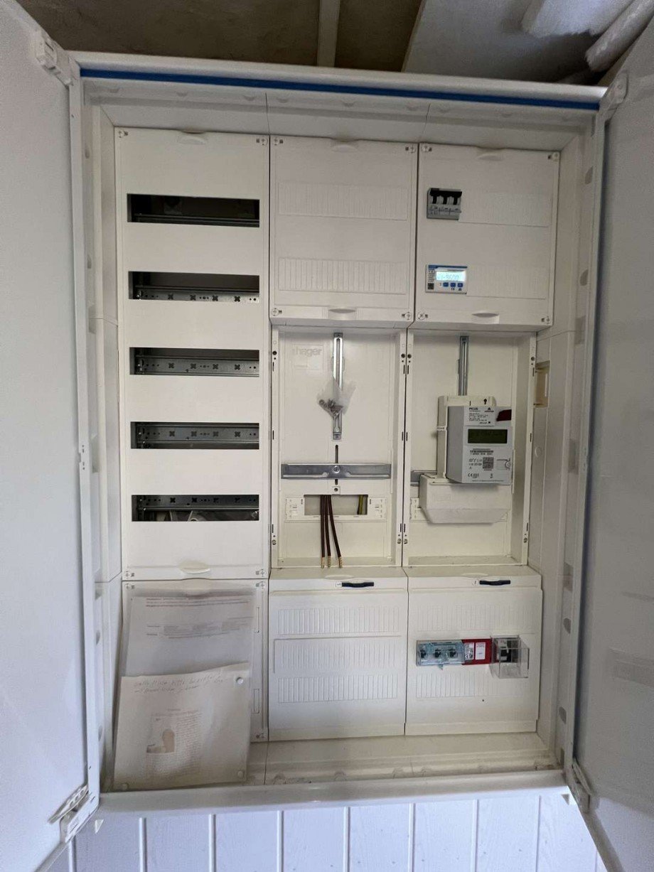 Elektrokasten 2 Mehrfamilienhaus Becherbach