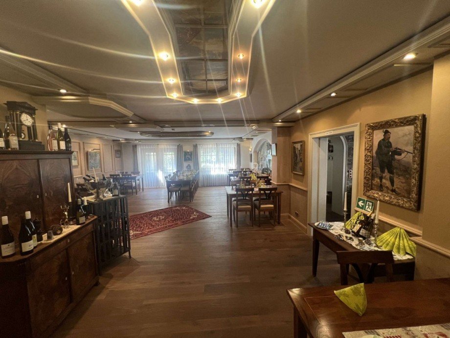 Nebenraum B�ro / Praxis Martinstein