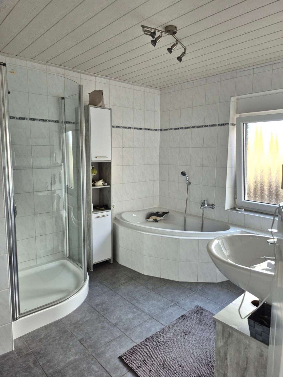 Bad OG Einfamilienhaus Staudernheim