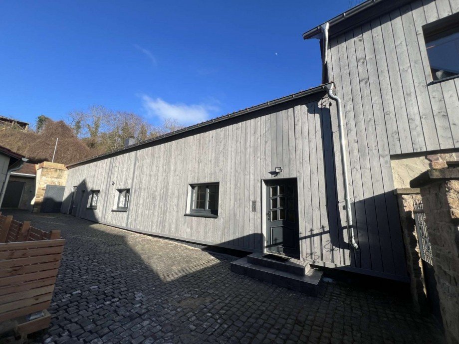 Seitenansicht Hinterhaus Etagenwohnung Nu�baum
