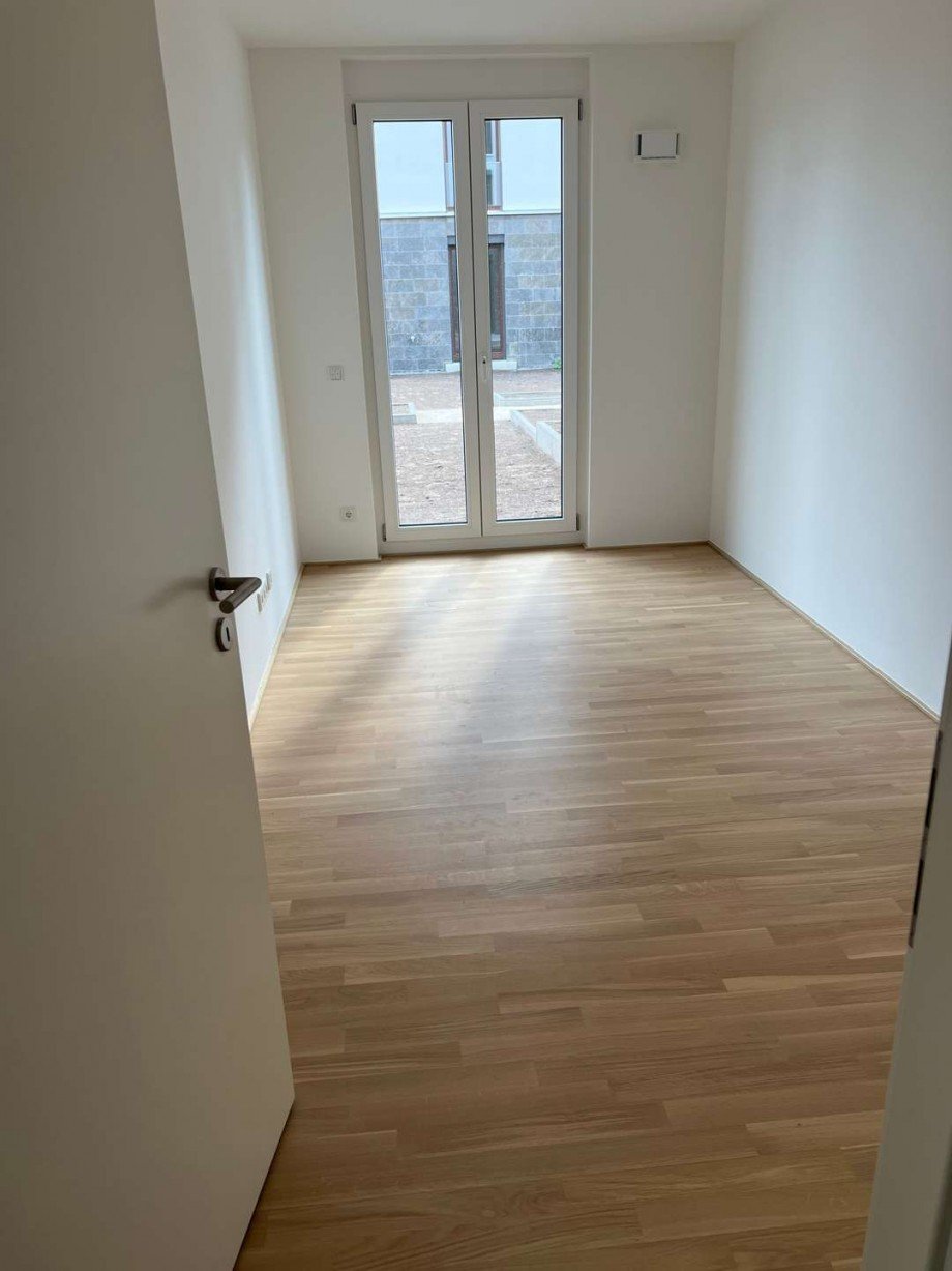 Zimmer 1 Erdgeschosswohnung Bingen