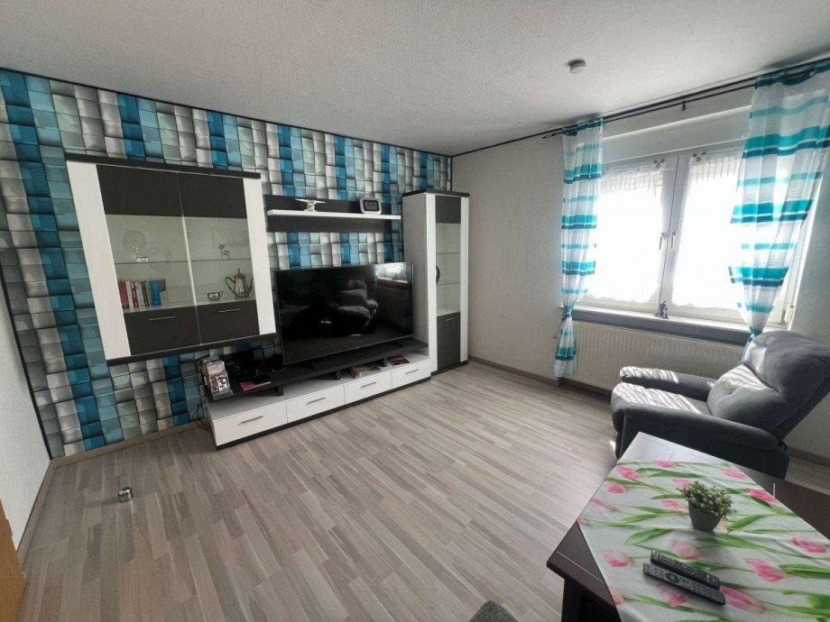 Wohnzimmer EG Vorderhaus Mehrfamilienhaus Bad Sobernheim