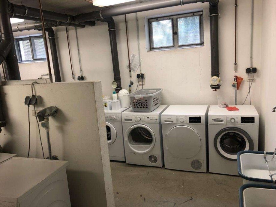 Wasch-Trockenraum Souterrainwohnung Hackenheim