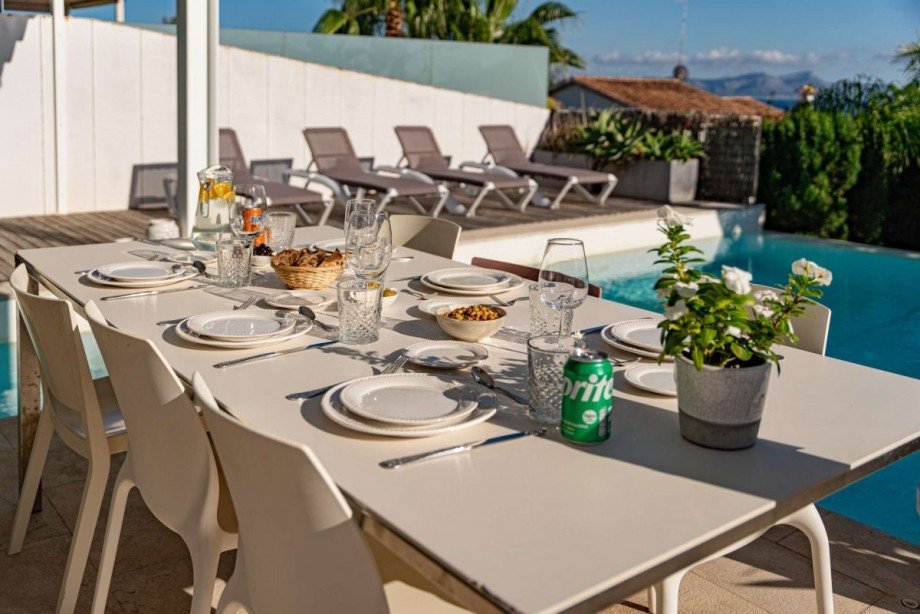 Terrasse Ferienhaus Alcanada / Mallorca