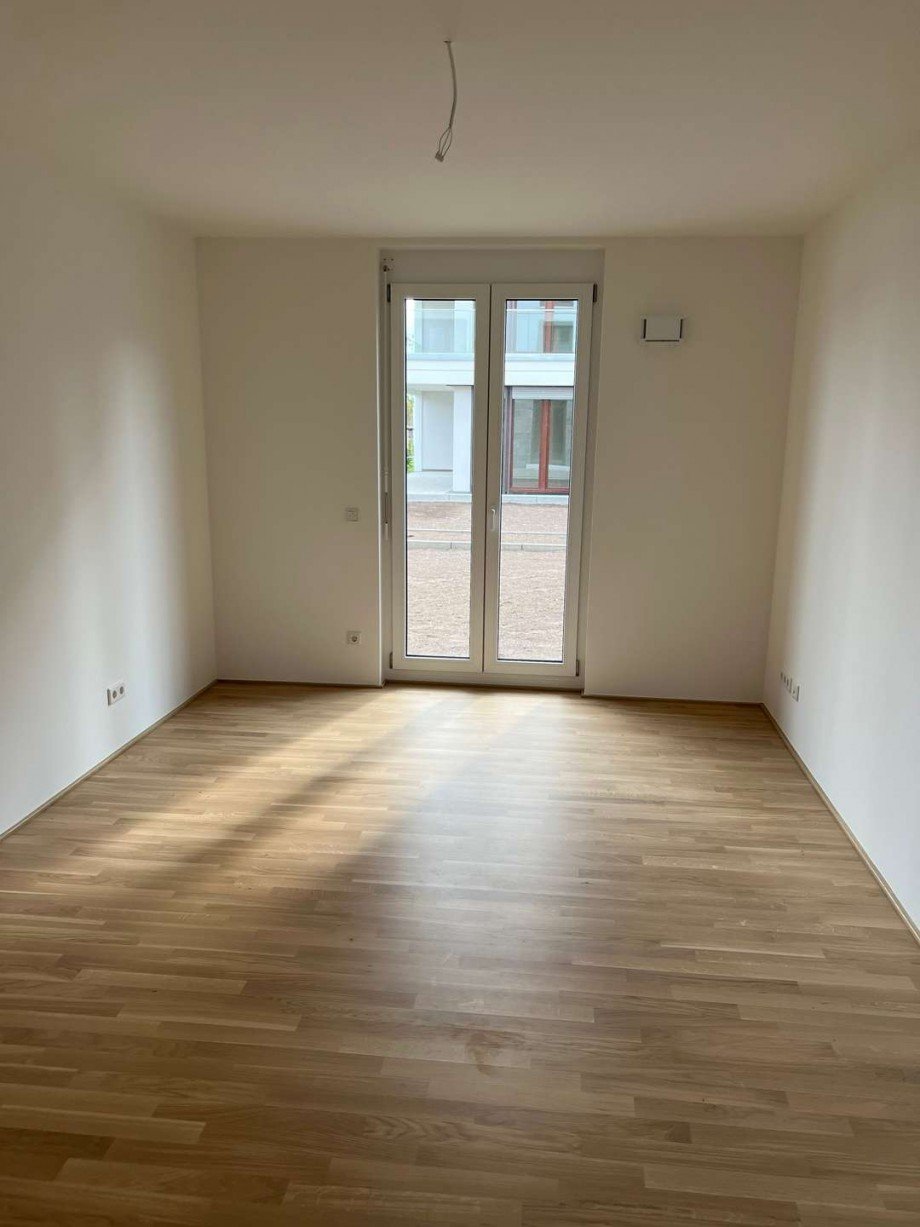 Zimmer 2 Erdgeschosswohnung Bingen