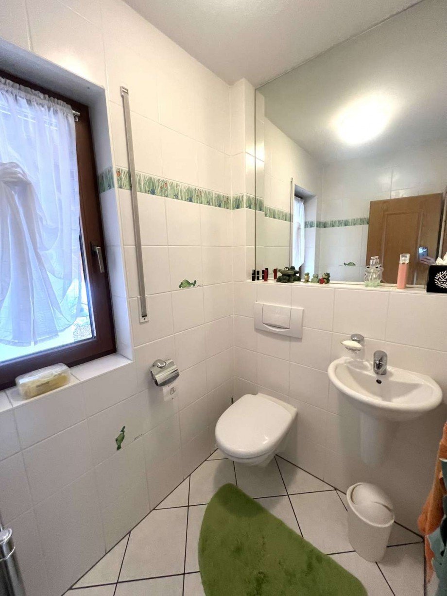 G�ste-WC EG Einfamilienhaus Obermoschel