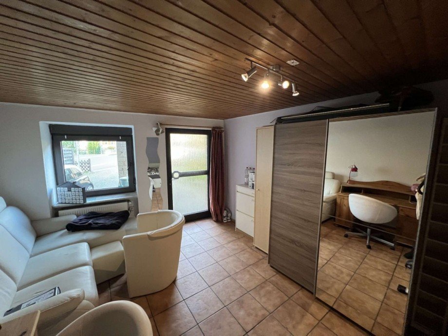 Apartment Zimmer EG Einfamilienhaus Breitenheim