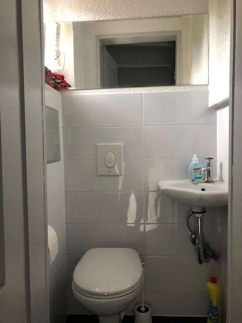 G�ste-WC Treppenhaus OG zu DG Mehrfamilienhaus Bad Sobernheim