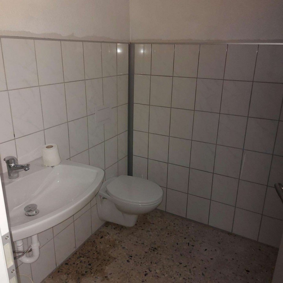 WC Zweifamilienhaus Hallgarten