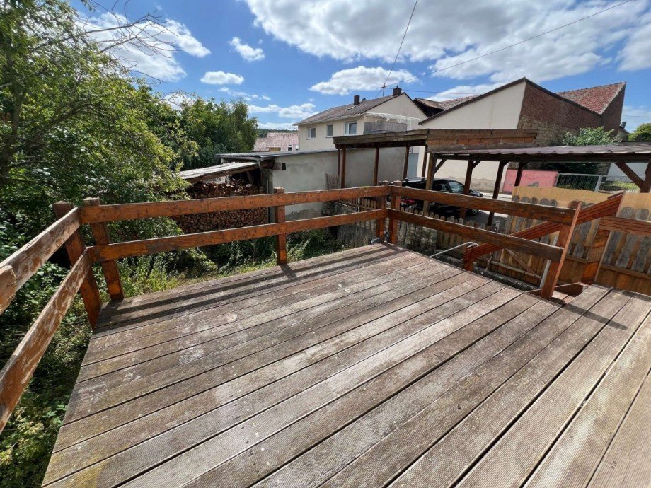 Balkon EG Wohnung Mehrfamilienhaus Bad Sobernheim