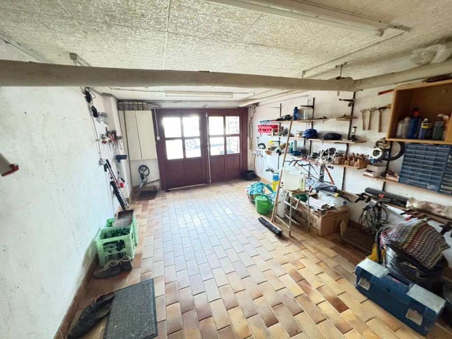 Garage im Keller Einfamilienhaus Rhaunen