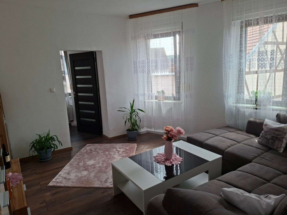 Durchgangszimmer 1 OG Einfamilienhaus Sponheim