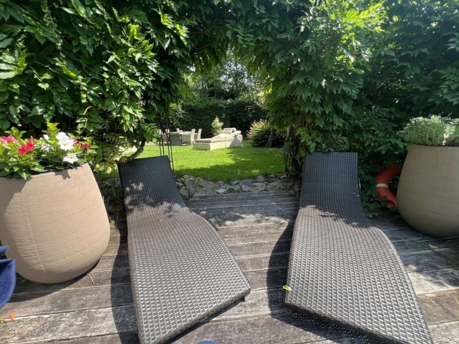Liegebereich am Schwimmteich Einfamilienhaus Idar-Oberstein