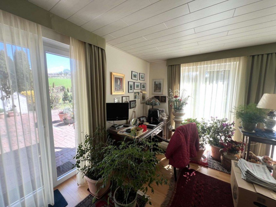 Kinderzimmer/G�stezimmer EG Zweifamilienhaus Meddersheim