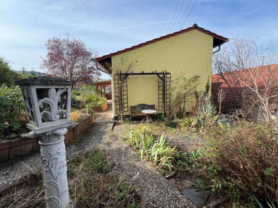 Seitenansicht Hinterhaus Einfamilienhaus Odernheim