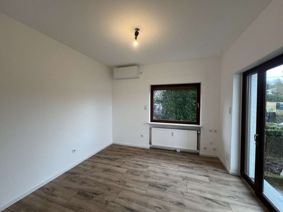 Zimmer 2 EG Haus Wiesbaden