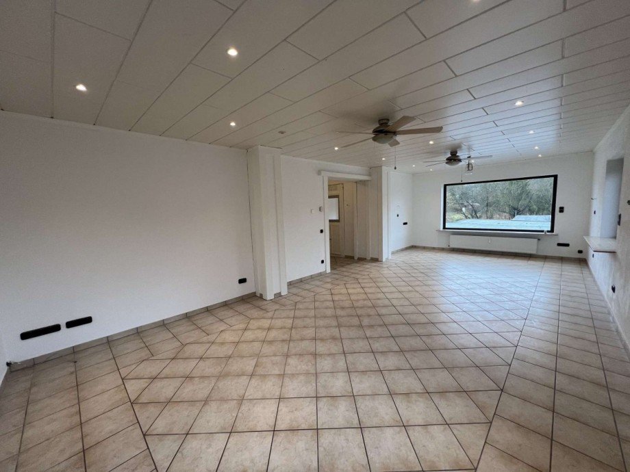 Wohnen / Essen EG Einfamilienhaus Wiesbaden