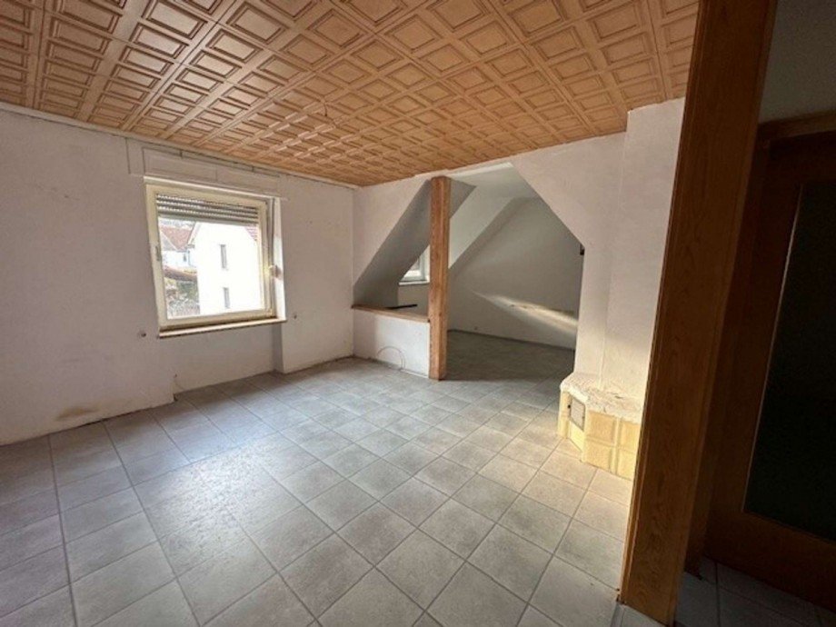 Zimmer OG Zweifamilienhaus Reipoltskirchen