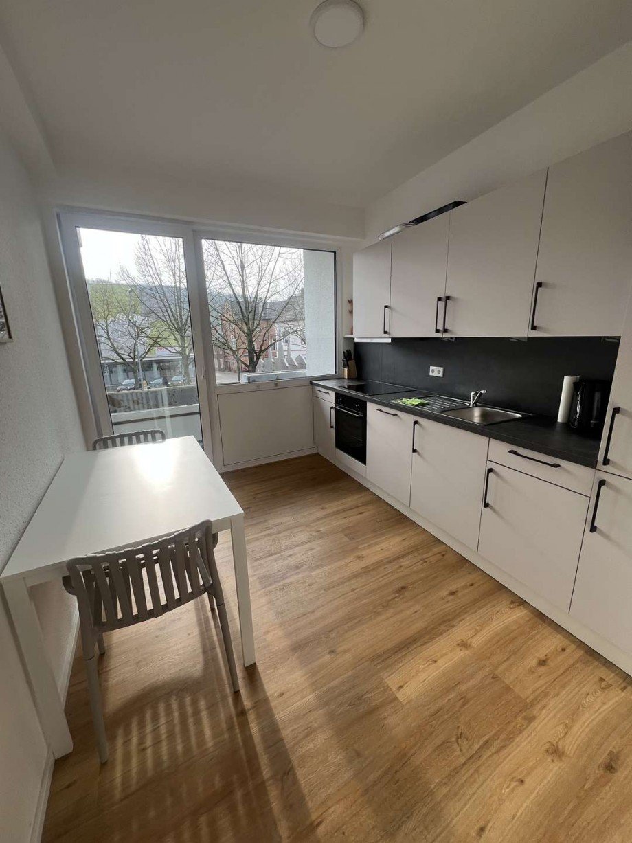 K�che mit Einbauk�che Wohnung Bad Kreuznach