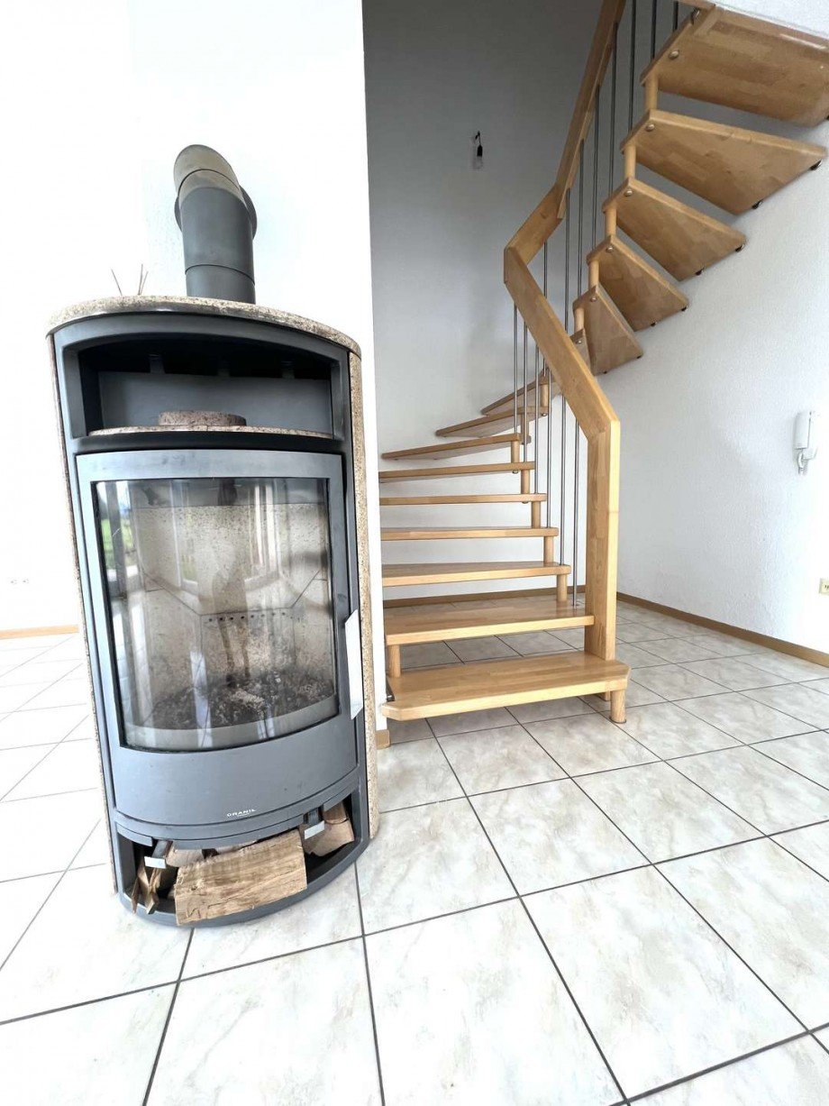Holzofen im EG Doppelhaush�lfte Monzingen