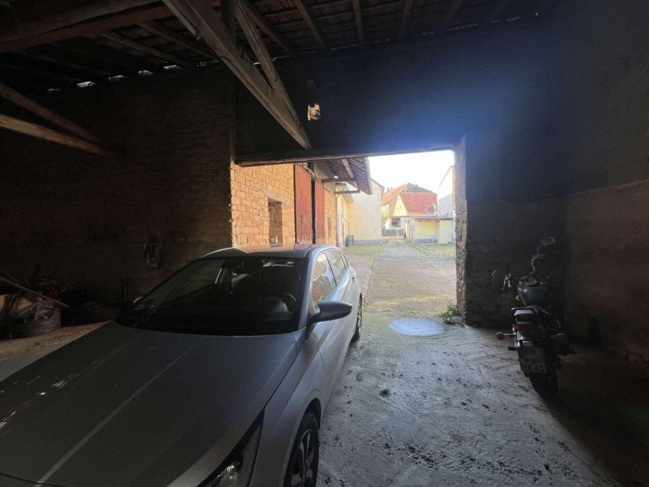 Hofansicht aus dem Nebengeb�ude Einfamilienhaus Duchroth