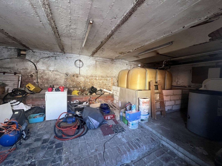 Anbau mit �ltanks Einfamilienhaus Duchroth