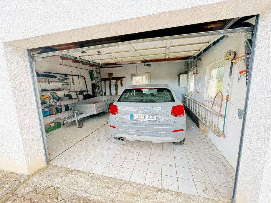 Garage innen Einfamilienhaus Rhaunen