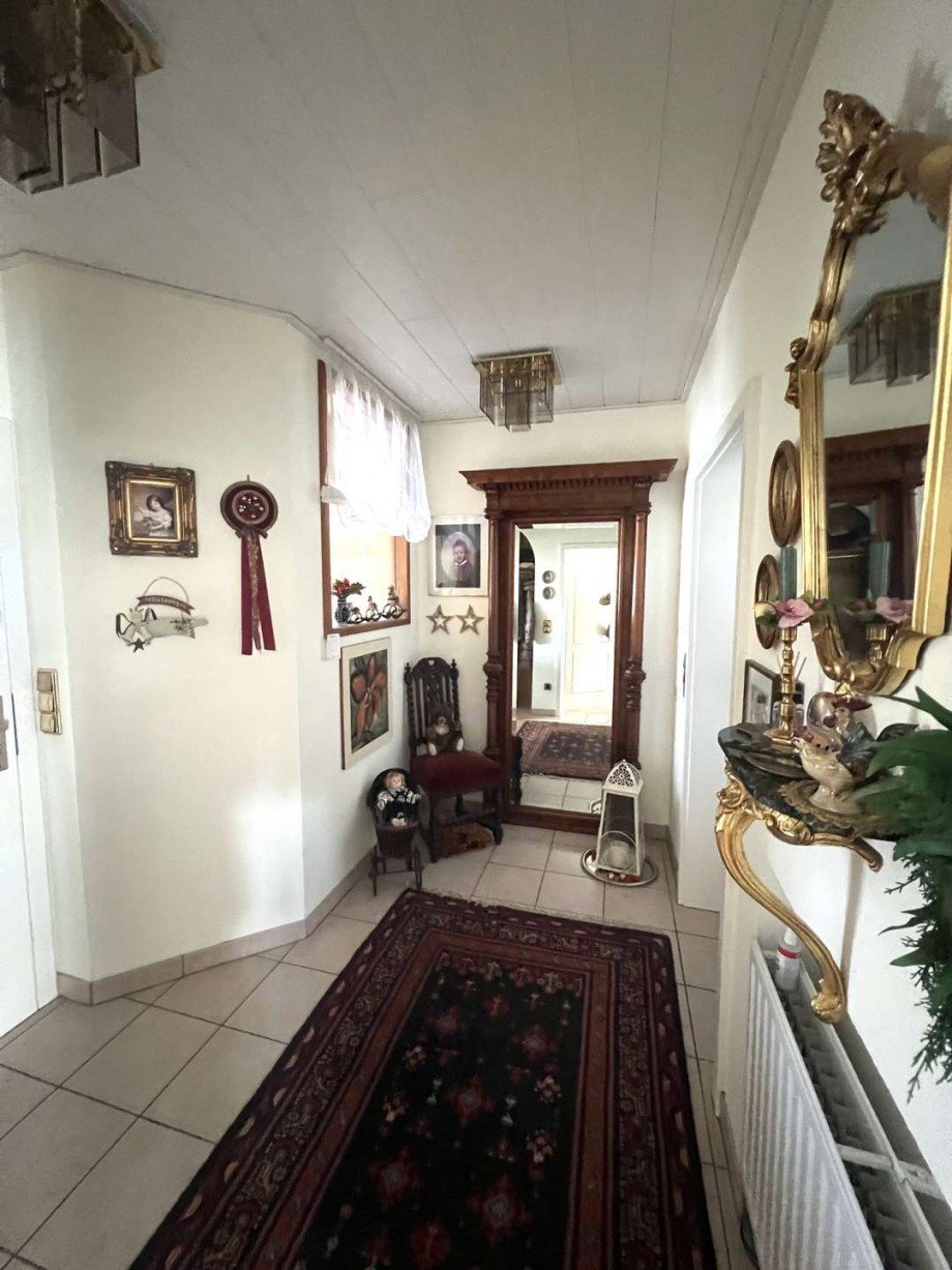 Diele EG Zweifamilienhaus Meddersheim