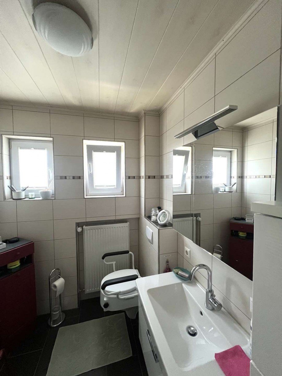 Badezimmer EG Einfamilienhaus Meisenheim