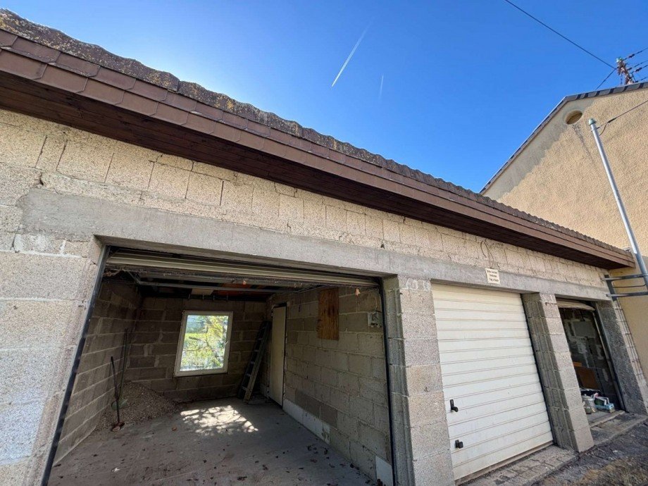Garagen Zweifamilienhaus Callbach
