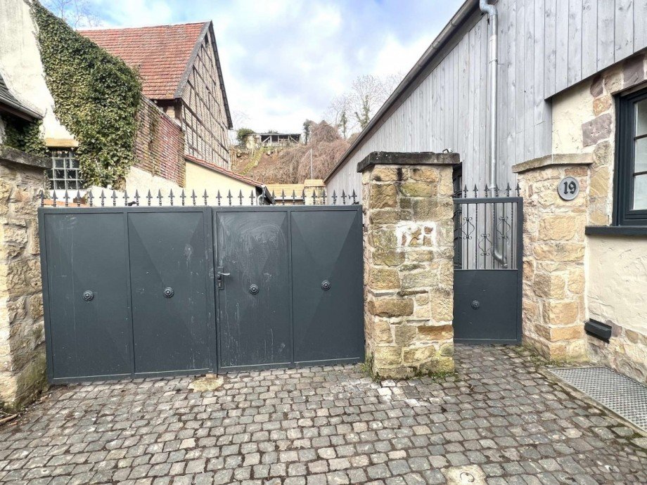 Toreinfahrt Etagenwohnung Nu�baum