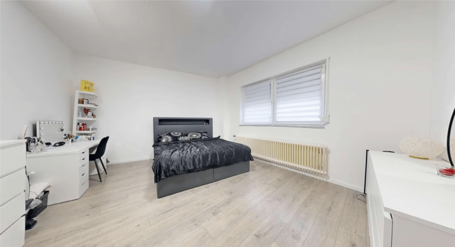 Erdgeschoss rechts Schlafzimmer Mehrfamilienhaus Bad Kreuznach-Winzenheim