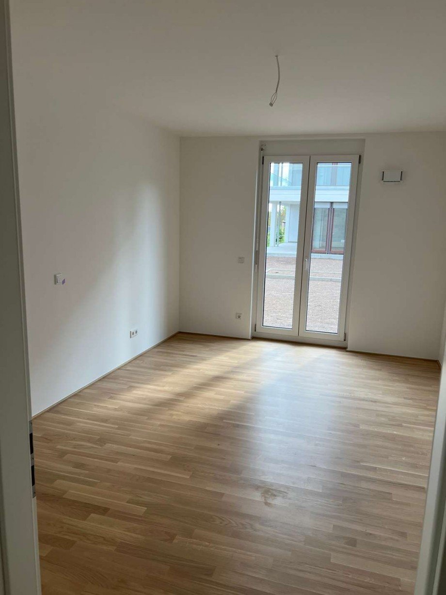 Zimmer 2 Erdgeschosswohnung Bingen