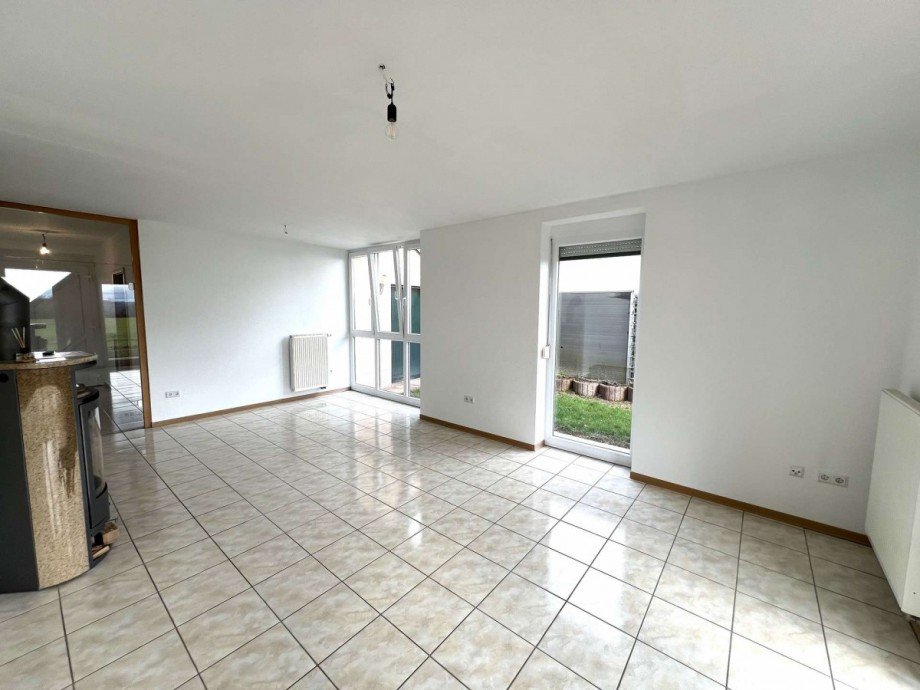 Wohn- und Esszimmer EG Doppelhaush�lfte Monzingen