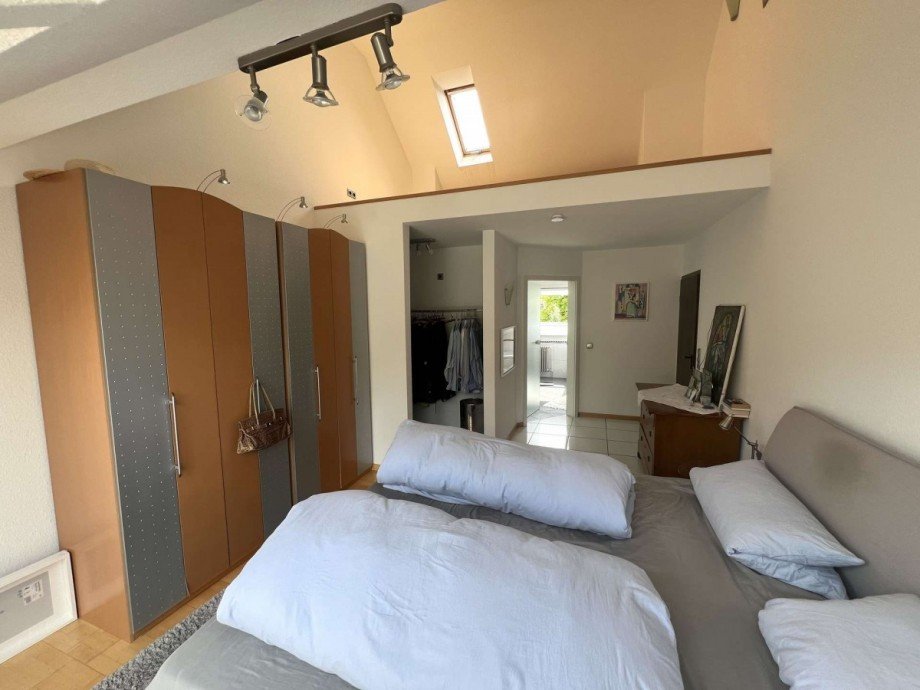Schlafzimmer DG Einfamilienhaus Tiefenbach
