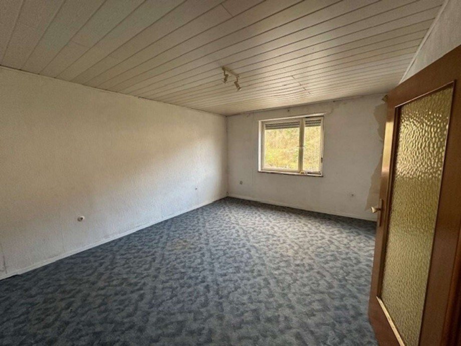 Zimmer 2 OG Zweifamilienhaus Reipoltskirchen
