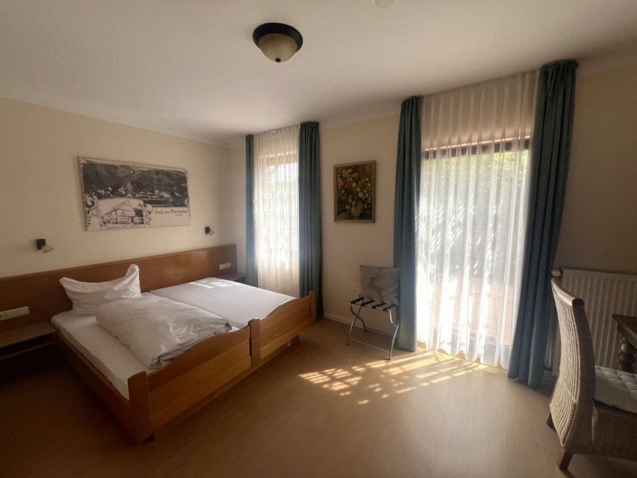 Zimmer B�ro / Praxis Martinstein