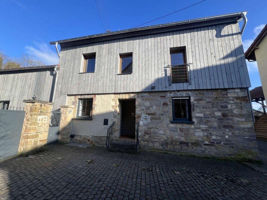 Vorderhaus Zweifamilienhaus Nu�baum