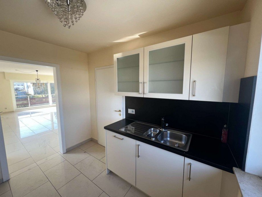 K�che mit Blick zum Wohnen-/Essen Bungalow Bad Kreuznach-Winzenheim