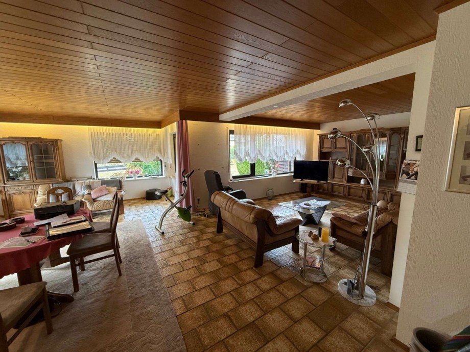 EG Wohn- u. Esszimmer Ansicht 1 Einfamilienhaus Nannhausen