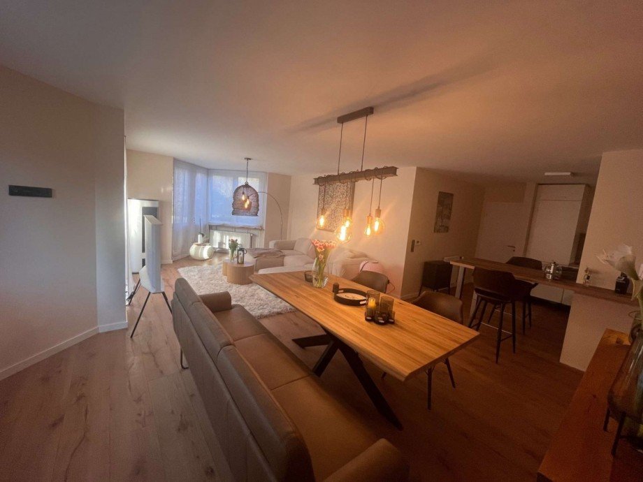 Essen/Wohnen Wohnung Hackenheim